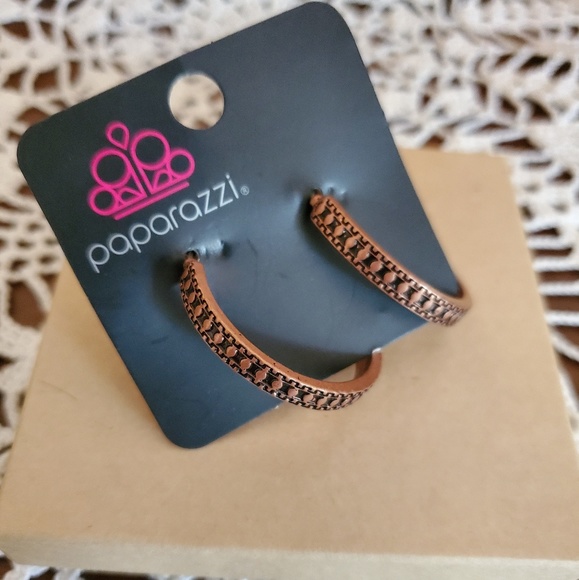paparazzi Jewelry - Paparazzi Copper hoop earrings paparazzi Jewelry - Paparazzi Copper hoop earrings